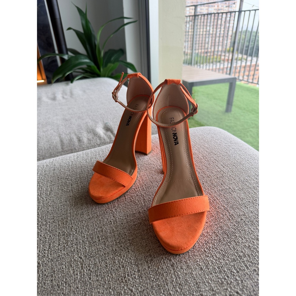 Fashion Nova Neon Orange Faux Suede Block Heel Sandals Size 6 Ankle Strap